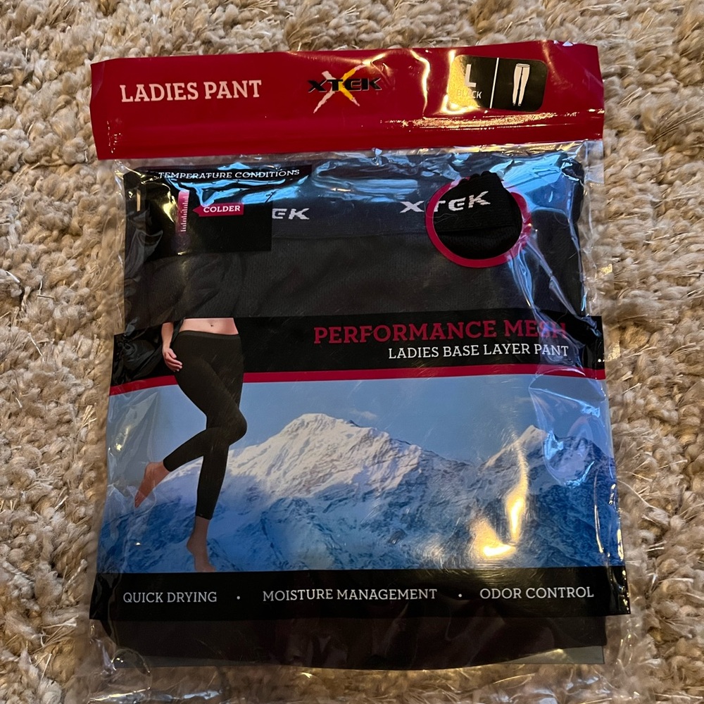 Black women’s X-TEK performance pants base layer leggings NWT stretchy